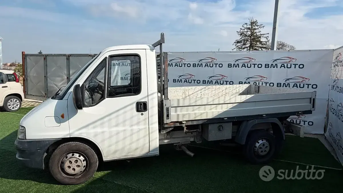 Usata Fiat Ducato 85 CV (62 kW) 2002 Bianco Furgone