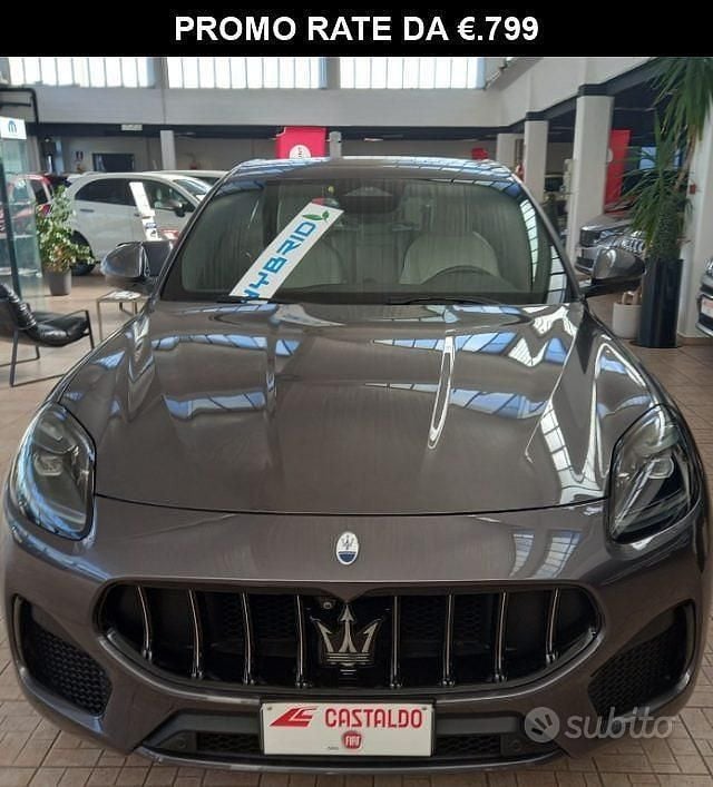 Grigio Usata 2022 Maserati Grecale GT SUV | 52.990 € (Super prezzo) - Immagine 1/4