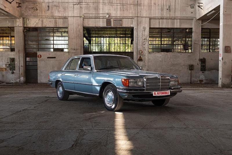 Usata Mercedes 350 SE 199 CV (146 kW) 1979 Blu Berlina