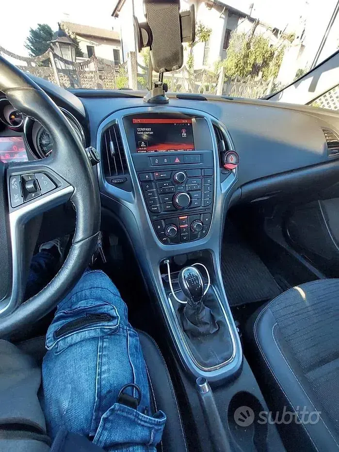 Usata Opel Astra 110 CV (80 kW) 2016 Station wagon