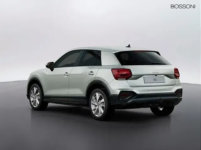 Usata Audi Q2 Advanced 150 CV (110 kW) 2025 Argento SUV