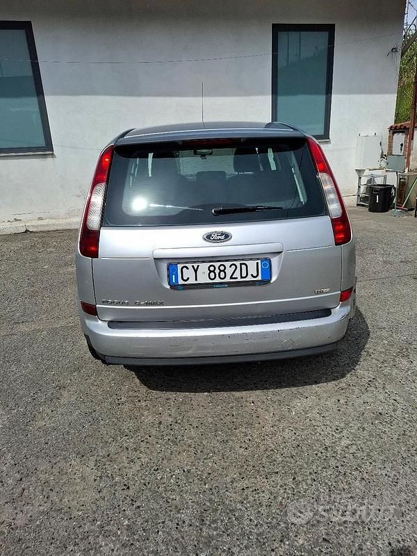 Usata Ford Focus 90 CV (66 kW) 2005 Grigio Monovolume