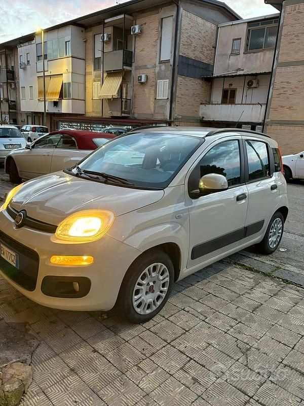 Usata Fiat Panda Pop 69 CV (50 kW) 2014 Bianco Berlina