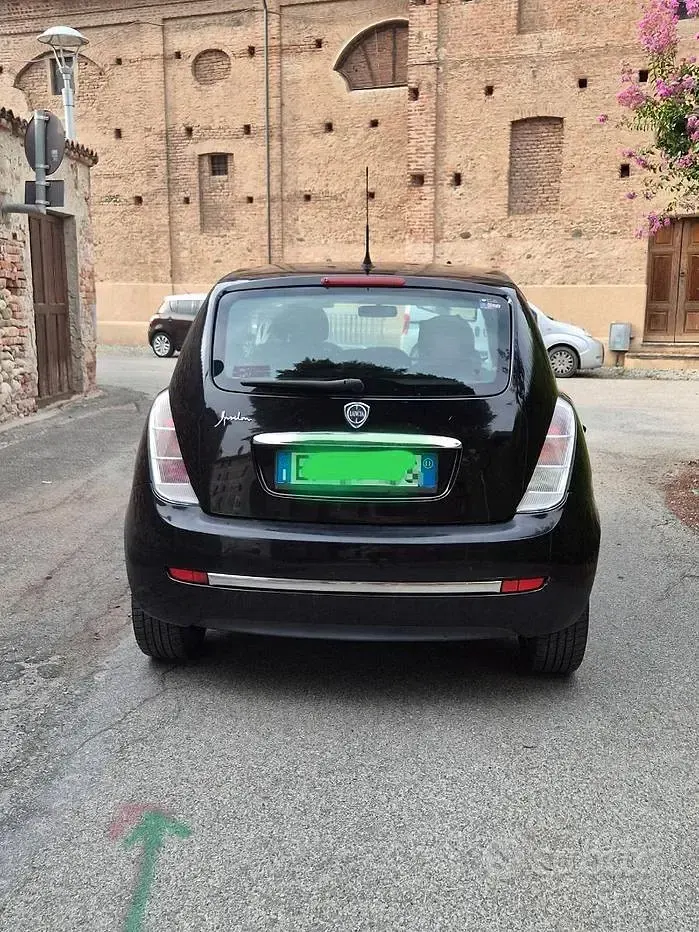 Usata Lancia Ypsilon 2011 Utilitaria
