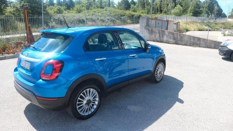 Usado Fiat 500X Cross 120 HP (88 kW) 2019 Azul SUV