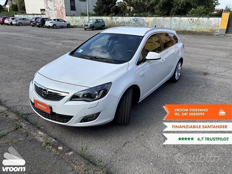 Usata 2011 Opel Astra Sport Station wagon | 6490 € (Molto cara) - Immagine 1/4