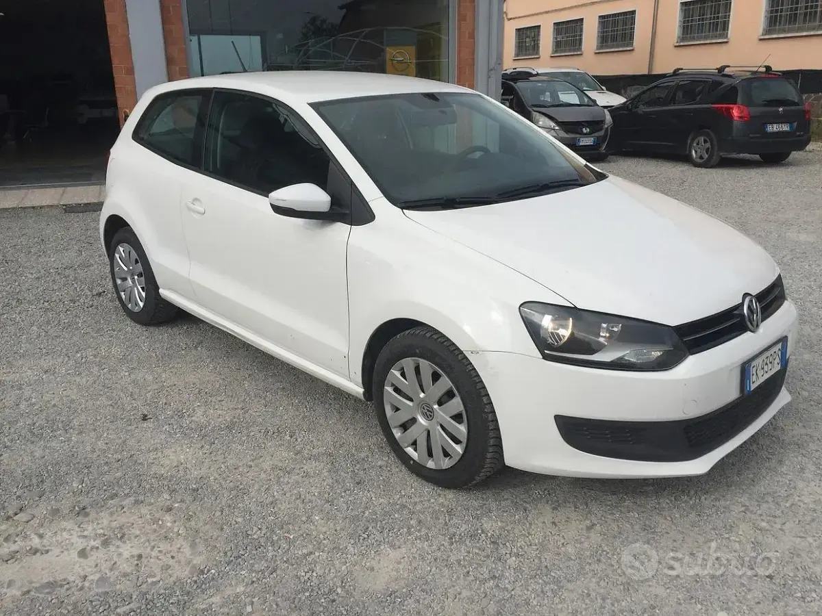 Usata VW Polo 90 CV (66 kW) 2011 Bianco Utilitaria