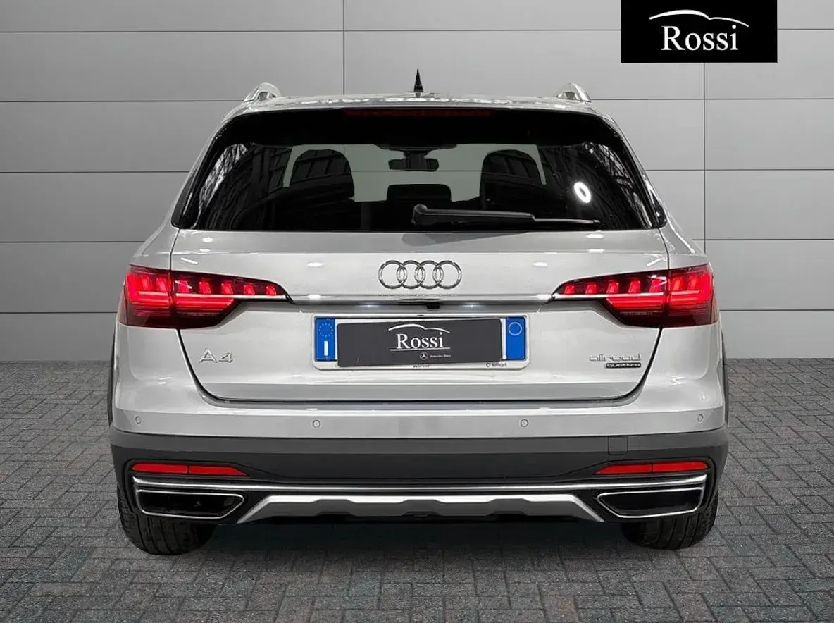 Usata Audi A4 Allroad 204 CV (150 kW) 2024 Argento metallizzato Station wagon