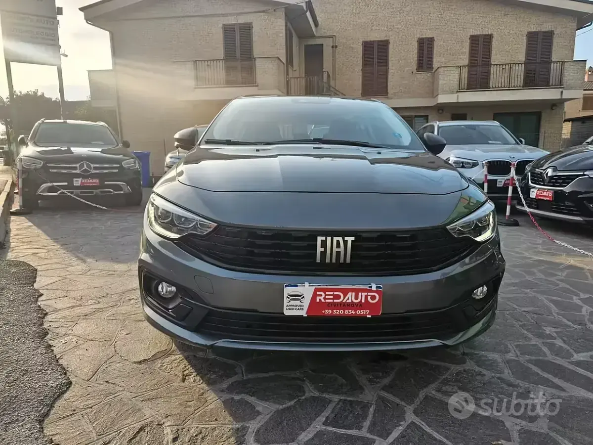 Usata Fiat Tipo City Life 95 CV (69 kW) 2022 Grigio Berlina