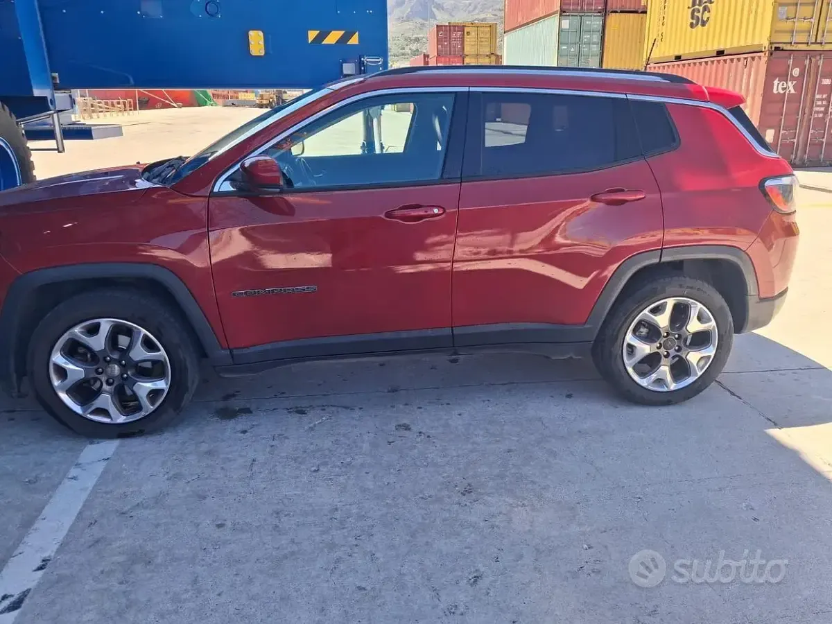 Usata Jeep Compass 140 CV (102 kW) 2019 Rosso SUV