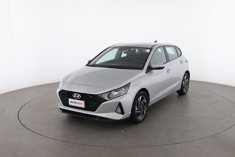 Grigio Usata 2023 Hyundai i20 | 15.599 € (Super prezzo) - Immagine 1/4