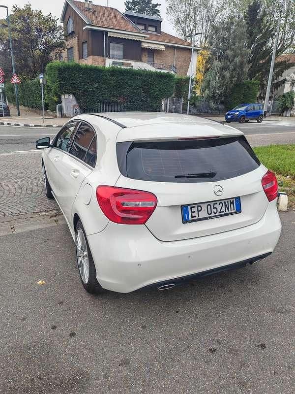 Usata Mercedes A180 109 CV (80 kW) 2014 Berlina