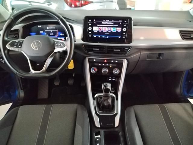 Usata VW T-Roc Life 110 CV (80 kW) 2023 Blu SUV