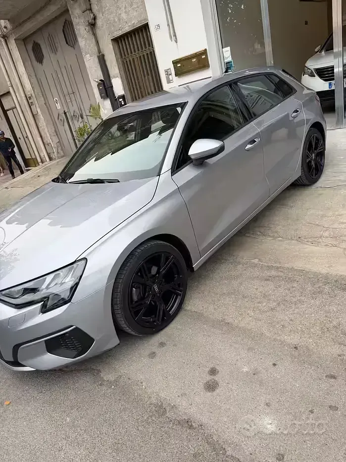 Usata Audi A3 Business 150 CV (110 kW) 2021 Grigio Berlina
