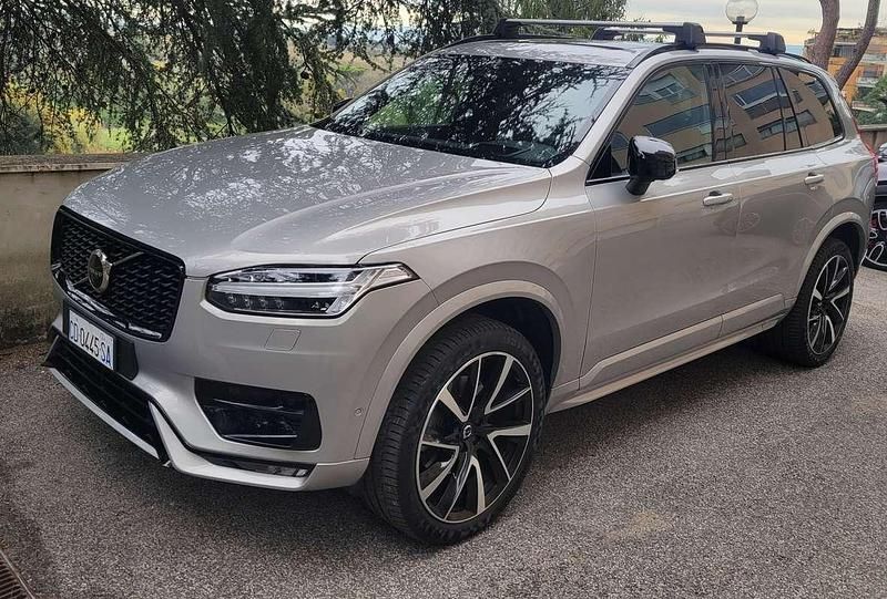 Grigio Usata 2023 Volvo XC90 Ultra SUV | 53.000 € (Molto cara) - Immagine 1/4