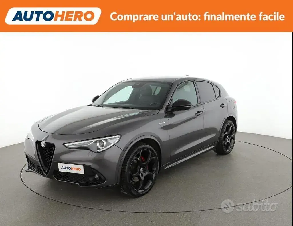 Usata Alfa Romeo Stelvio 209 CV (153 kW) 2022 Grigio SUV