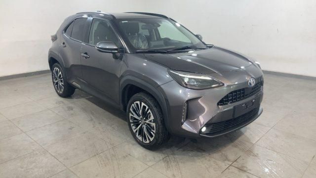 Usata Toyota Yaris Cross Lounge 116 CV (85 kW) 2023 Grigio SUV