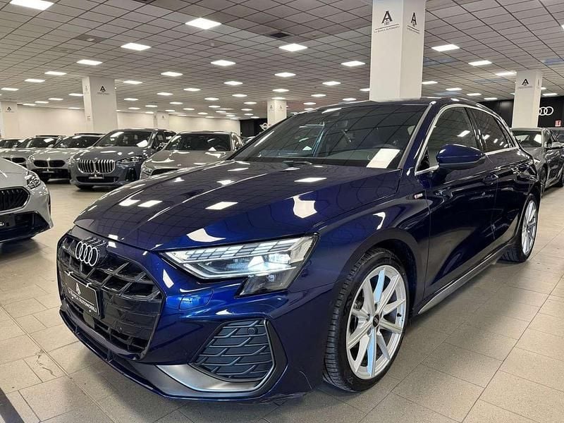 Usata Audi A3 S-Line 150 CV (110 kW) 2025 Blu/azzurro Berlina