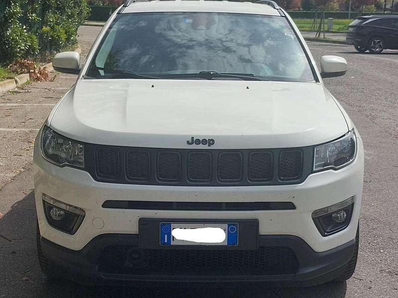 Usata Jeep Compass Night Eagle 140 CV (102 kW) 2019 Bianco SUV