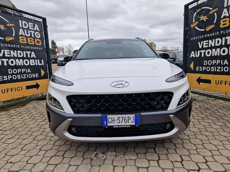 Usata Hyundai Kona 105 CV (77 kW) 2021 Bianco SUV