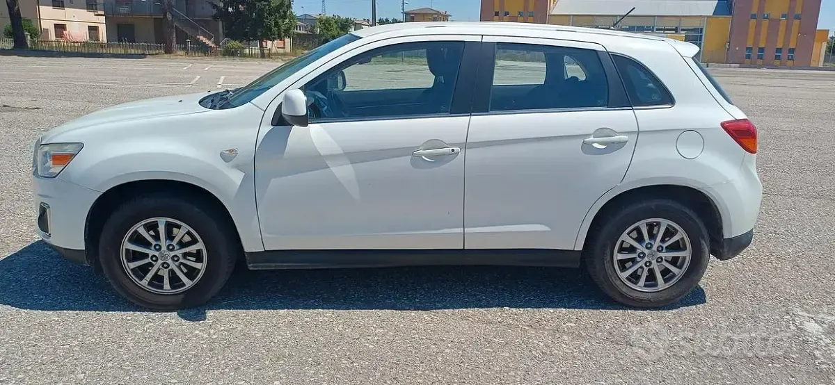 Usata Mitsubishi ASX 150 CV (110 kW) 2013 SUV