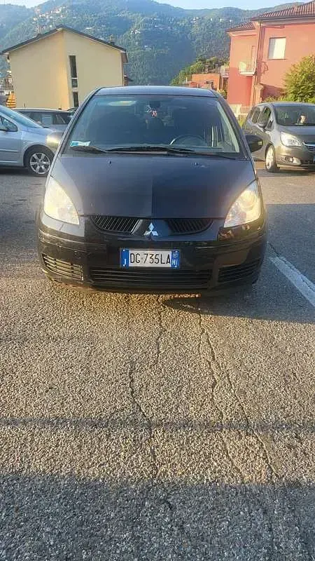 Usata Mitsubishi Colt Inform 75 CV (55 kW) 2007 Berlina