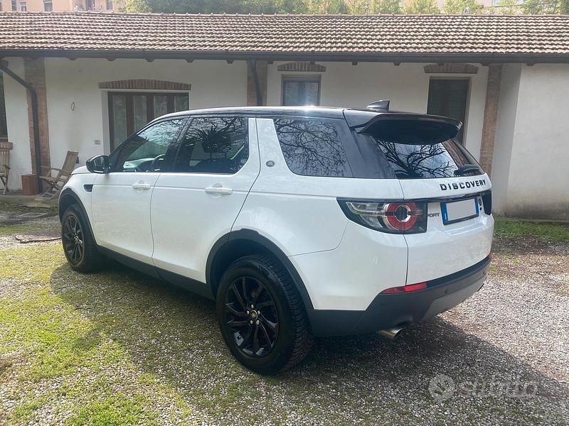 Usata Land Rover Discovery Sport SE 150 CV (110 kW) 2018 Bianco SUV