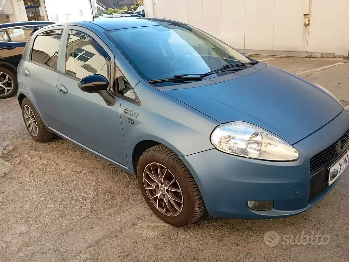 Usata Fiat Grande Punto 65 CV (47 kW) 2007 Blu Utilitaria