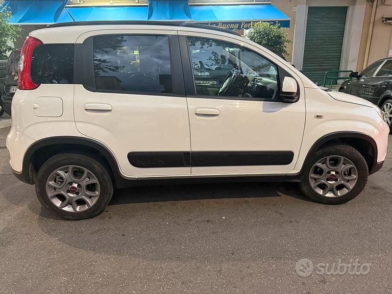Usata Fiat Panda 4x4 75 CV (55 kW) 2014 Utilitaria