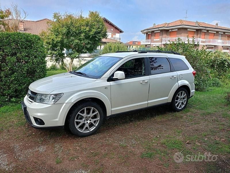 Usata Fiat Freemont Urban 170 CV (125 kW) 2012 Bianco SUV