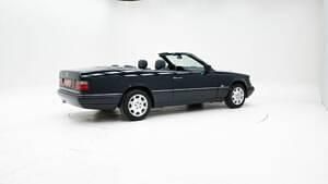 Usata Mercedes E200 136 CV (100 kW) 1995 Altri Cabrio