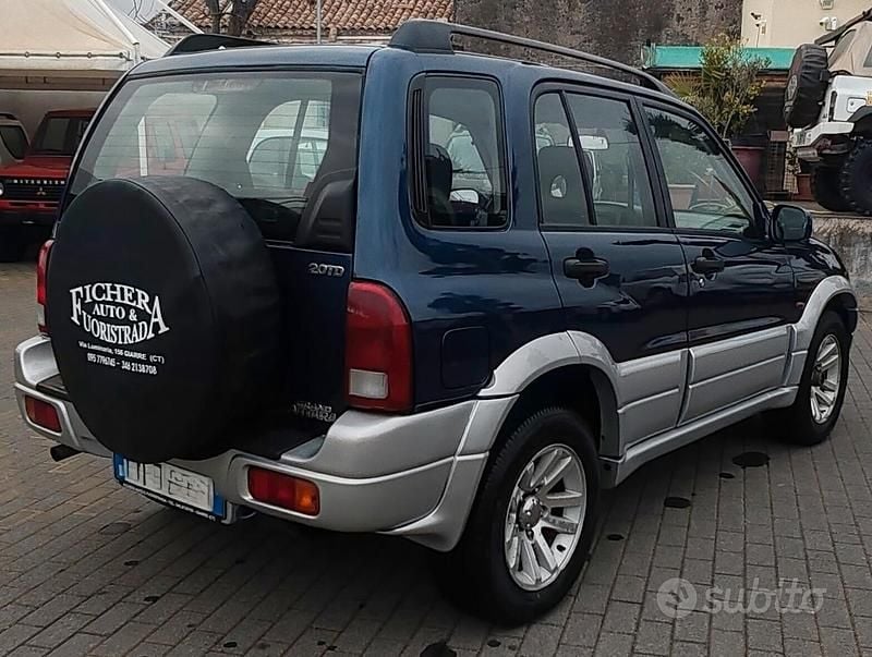 Usata Suzuki Grand Vitara 108 CV (79 kW) 2004 Blu SUV