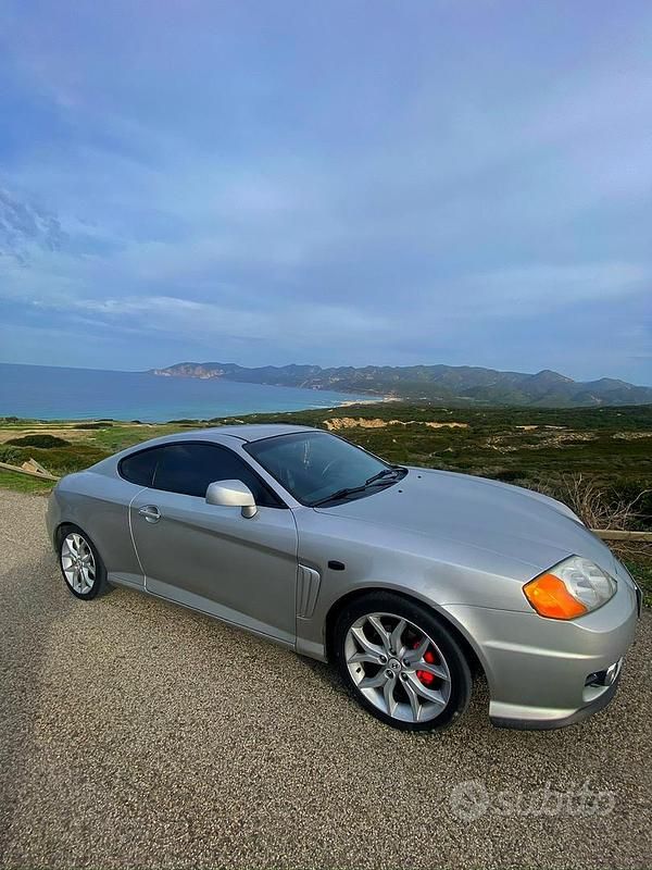 Usata Hyundai Coupé 2002 Grigio Coupé