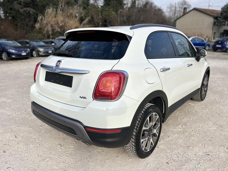 Usata Fiat 500X Cross 140 CV (102 kW) 2016 Nero SUV