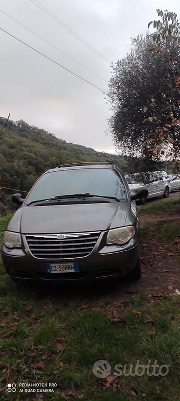 Usata Chrysler Grand Voyager 2006 Grigio Monovolume
