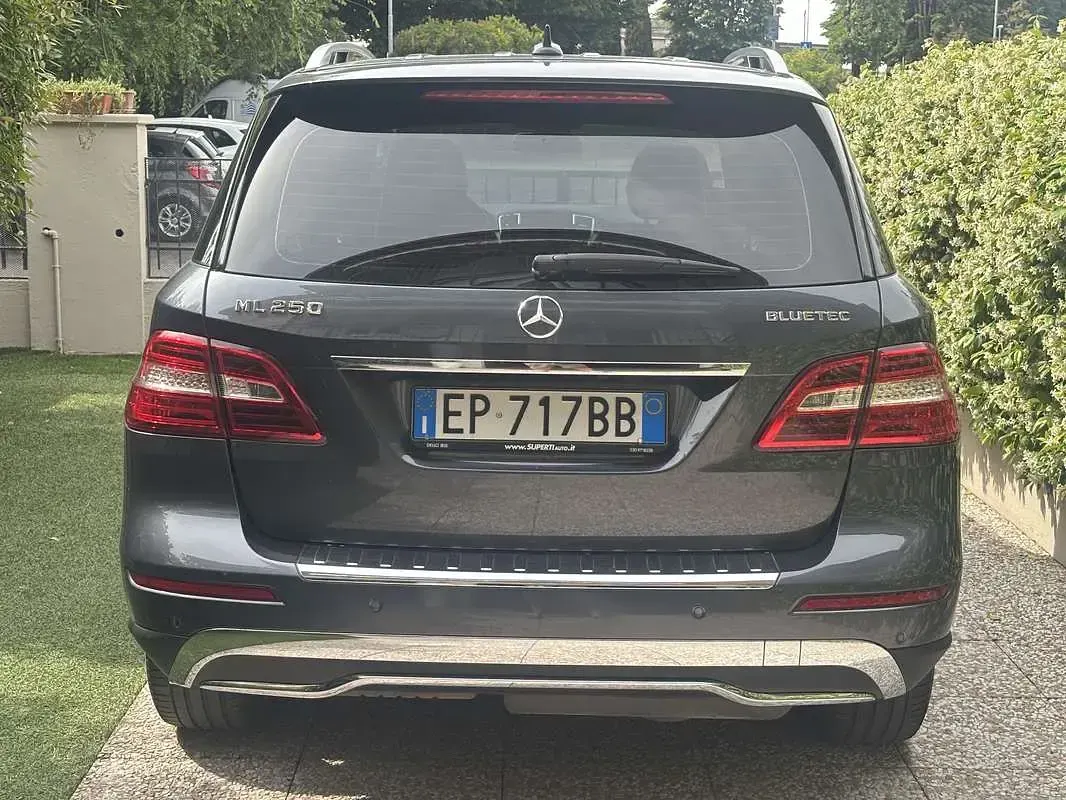 Usata Mercedes ML250 204 CV (150 kW) 2013 SUV