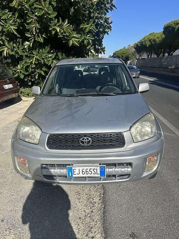 Usata Toyota RAV4 129 CV (94 kW) 2000 SUV