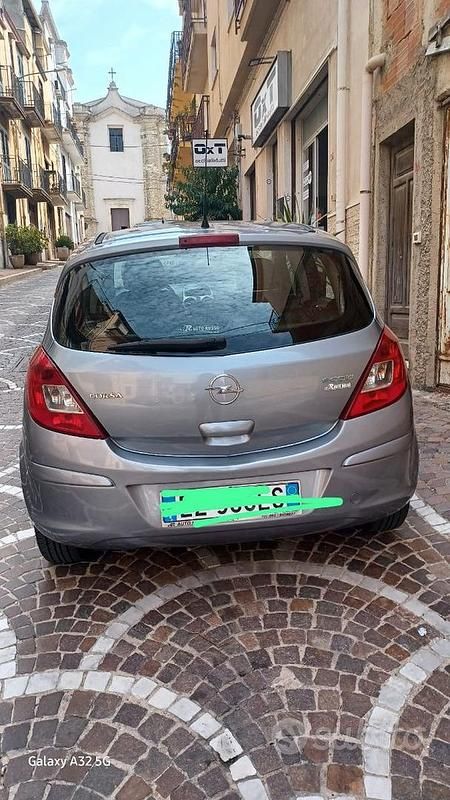 Usata Opel Corsa 75 CV (55 kW) 2009 Grigio Utilitaria