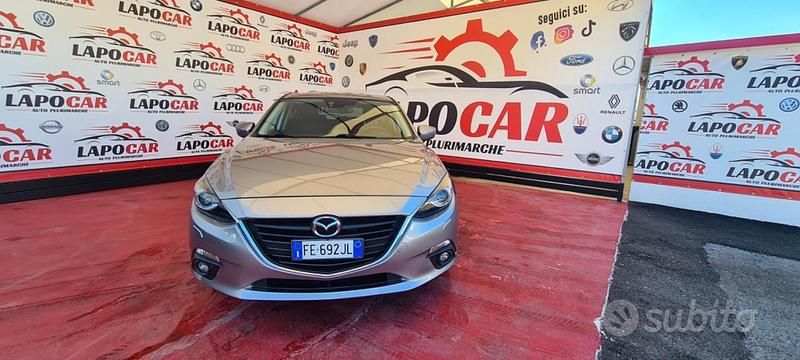 Usata Mazda 3 Exceed 105 CV (77 kW) 2016 Grigio Berlina