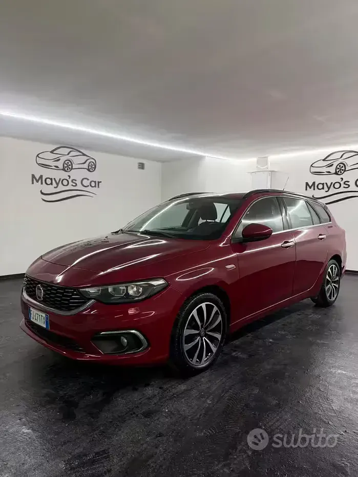 Usata Fiat Tipo 120 CV (88 kW) 2017 Rosso Station wagon