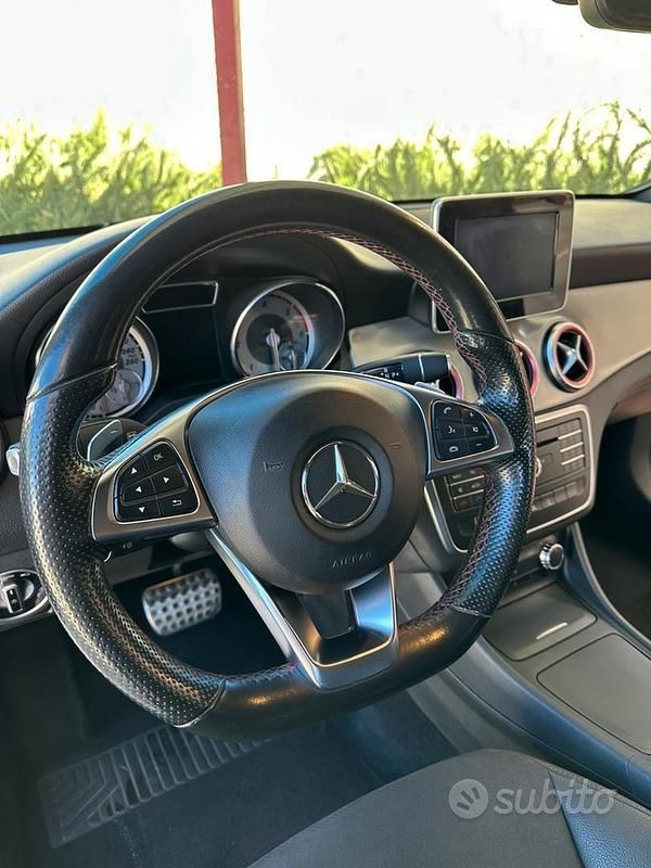 Usata Mercedes CLA220 177 CV (130 kW) 2015 Bianco Berlina