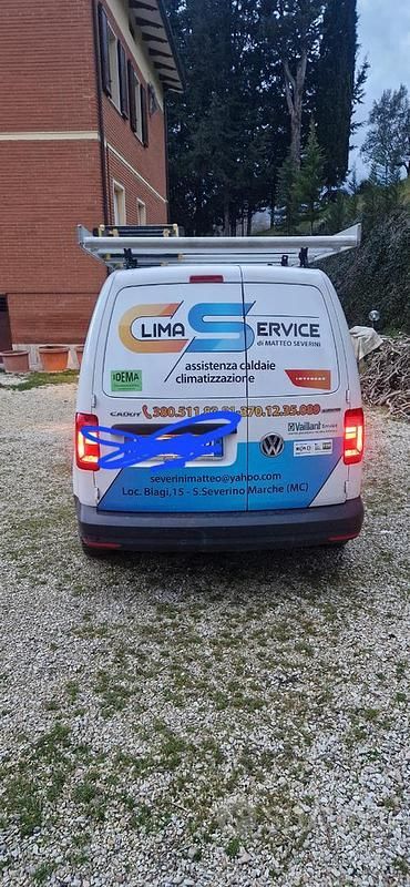 Begagnad VW Caddy 2019 Vit Minibuss
