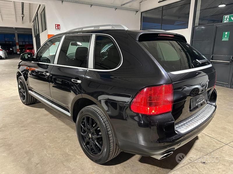 Usata Porsche Cayenne 250 CV (183 kW) 2006 Nero SUV
