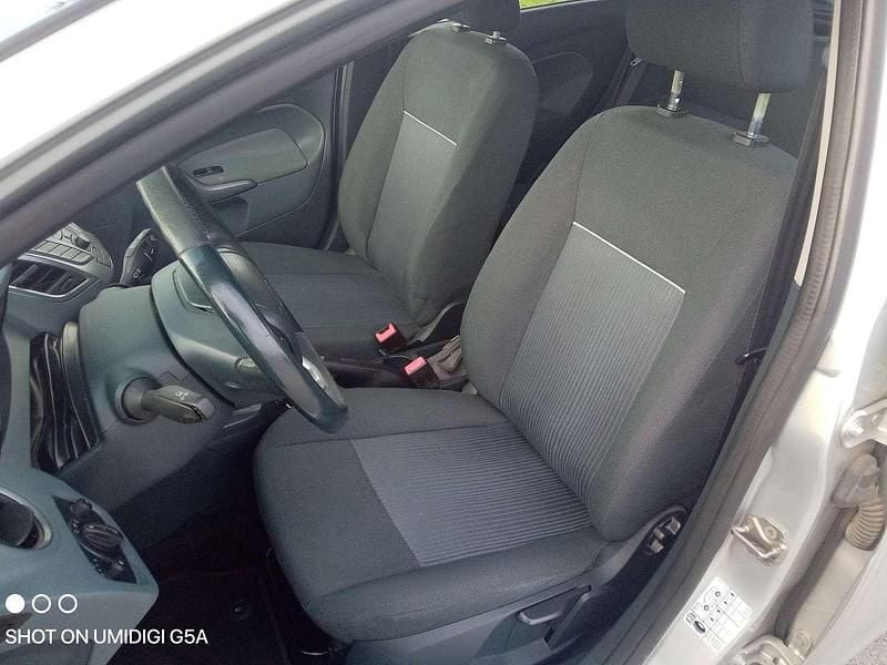 Usata Ford Fiesta Titanium 95 CV (69 kW) 2017 Bianco Berlina