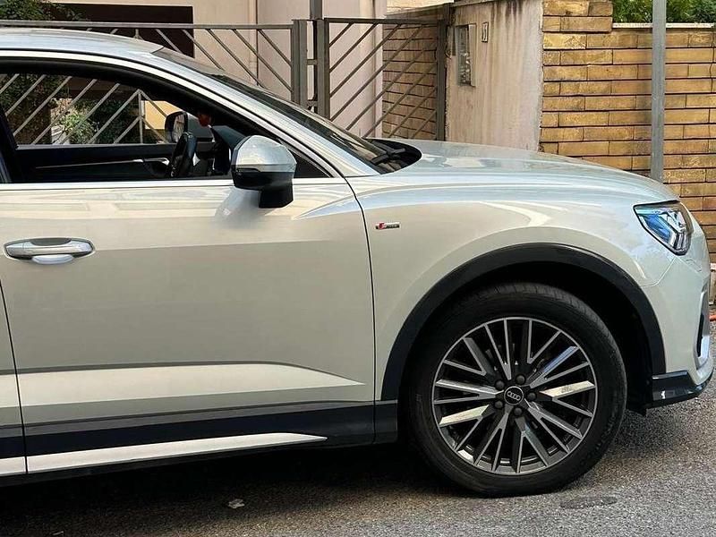 Usata Audi Q3 Sportback S-Line 150 CV (110 kW) 2022 Grigio SUV