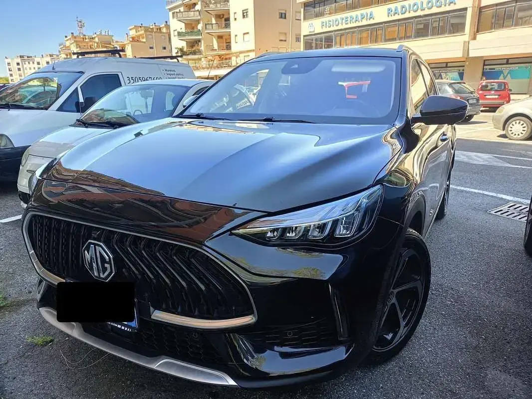 Usata MG HS Luxury 162 CV (119 kW) 2023 SUV