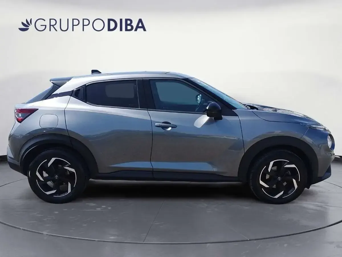 Usata Nissan Juke N-Connecta 114 CV (83 kW) 2023 Grigio SUV