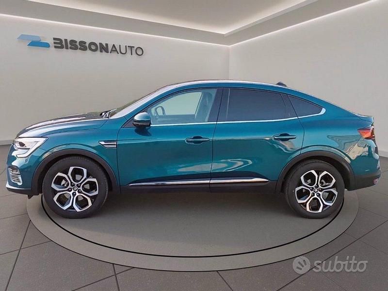 Usata Renault Arkana Intens 145 CV (106 kW) 2022 Blu metallizzato SUV