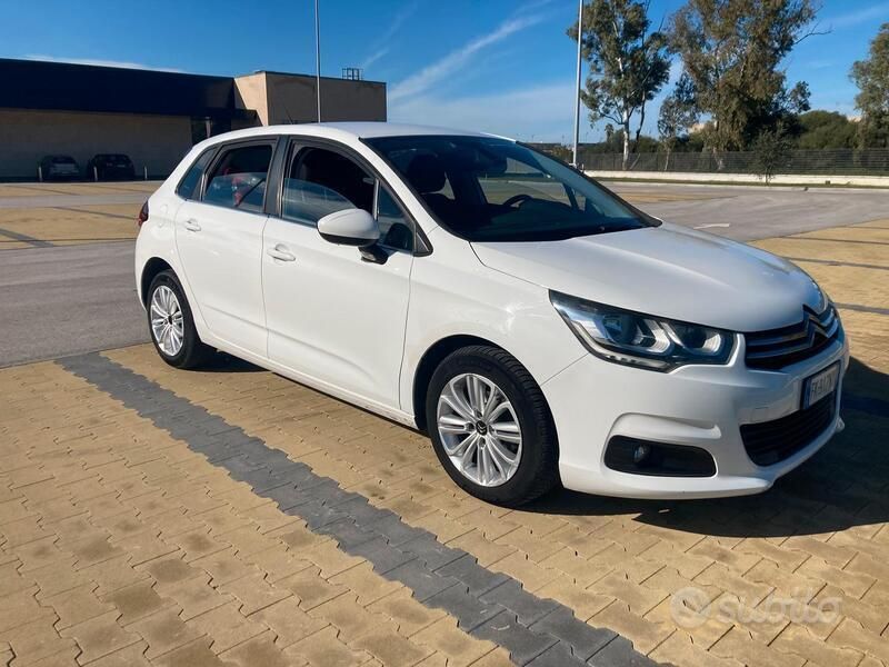 Bianco Usata 2017 Citroën C4 Feel Tre volumi | 7500 € (Buon prezzo) - Immagine 1/4