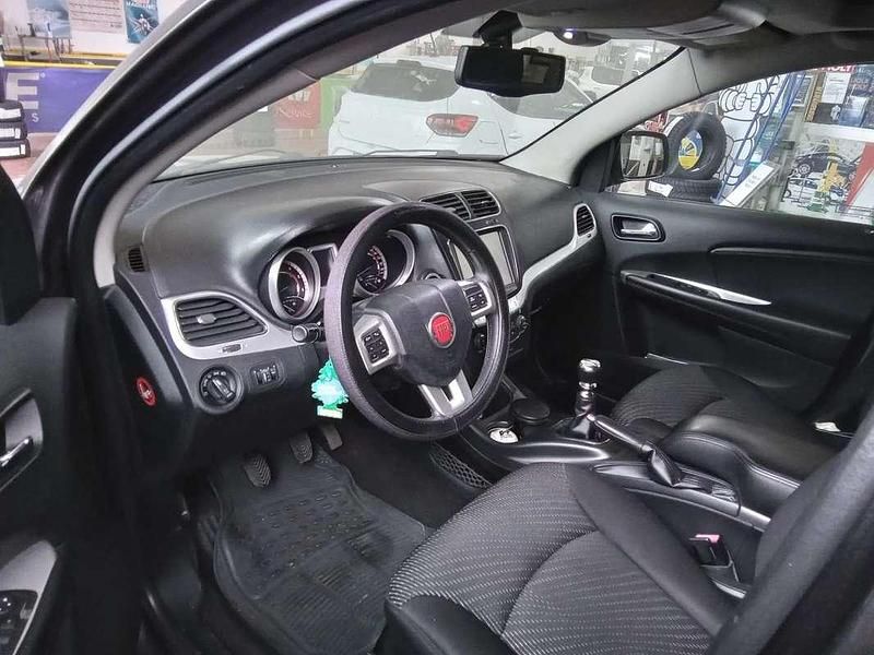 Usata Fiat Freemont Urban 140 CV (102 kW) 2014 Grigio SUV